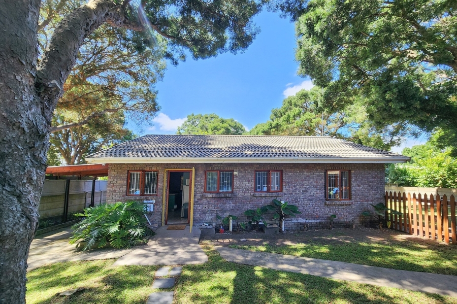 To Let 3 Bedroom Property for Rent in Brenton On Lake Western Cape